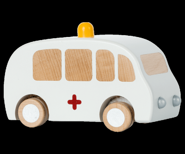 AMBULANCE EN BOIS