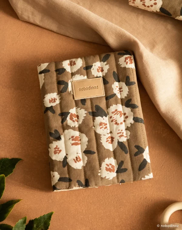 PROTEGE CARNET DE SANTE CAMELLIA