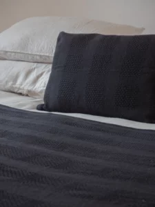 COUSSIN CROCHET - NOIR – Image 3