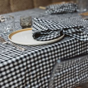 NAPPE EN LIN VICHY NOIR 175*250 – Image 2