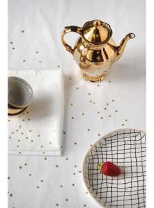 NAPPE LINA - MILK PLUIE  OR - 250 * 160 – Image 3