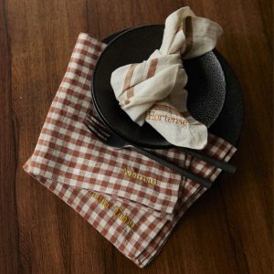 SERVIETTE DE TABLE VICHY - BRIQUE – Image 4