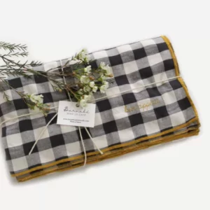 NAPPE  VICHY BRODEE - REGLISSE - 140*250
