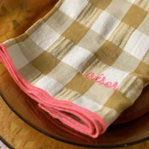 SERVIETTE DE TABLE BRODÉE  "TRÉSOR" - MOUTARDE – Image 3