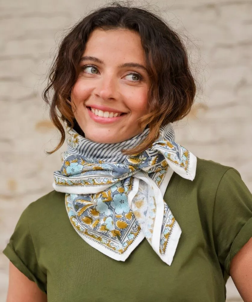 FOULARD GRAND FORMAT "BALKAN ORAGE" – Image 4