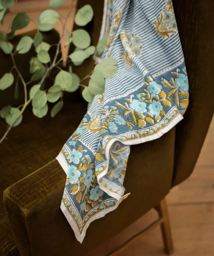 FOULARD GRAND FORMAT "BALKAN ORAGE" – Image 3