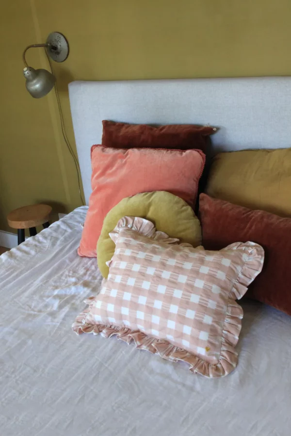 COUSSIN VOLANT  VICHY MACARON