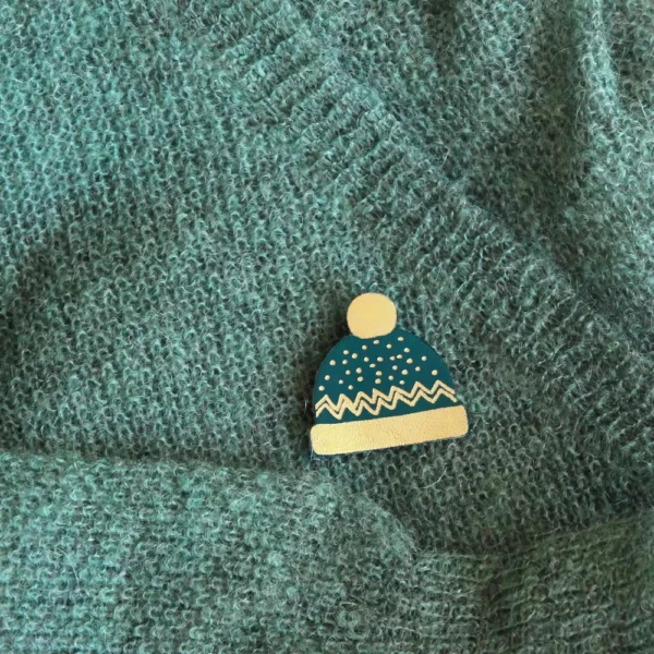 BROCHE BONNET BLEU