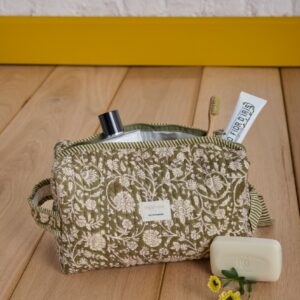 TROUSSE DE TOILETTE  - "ANJALI KAKI"