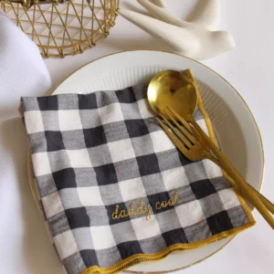 SERVIETTE DE TABLE BRODÉE REGLISSE - DADDY COOL