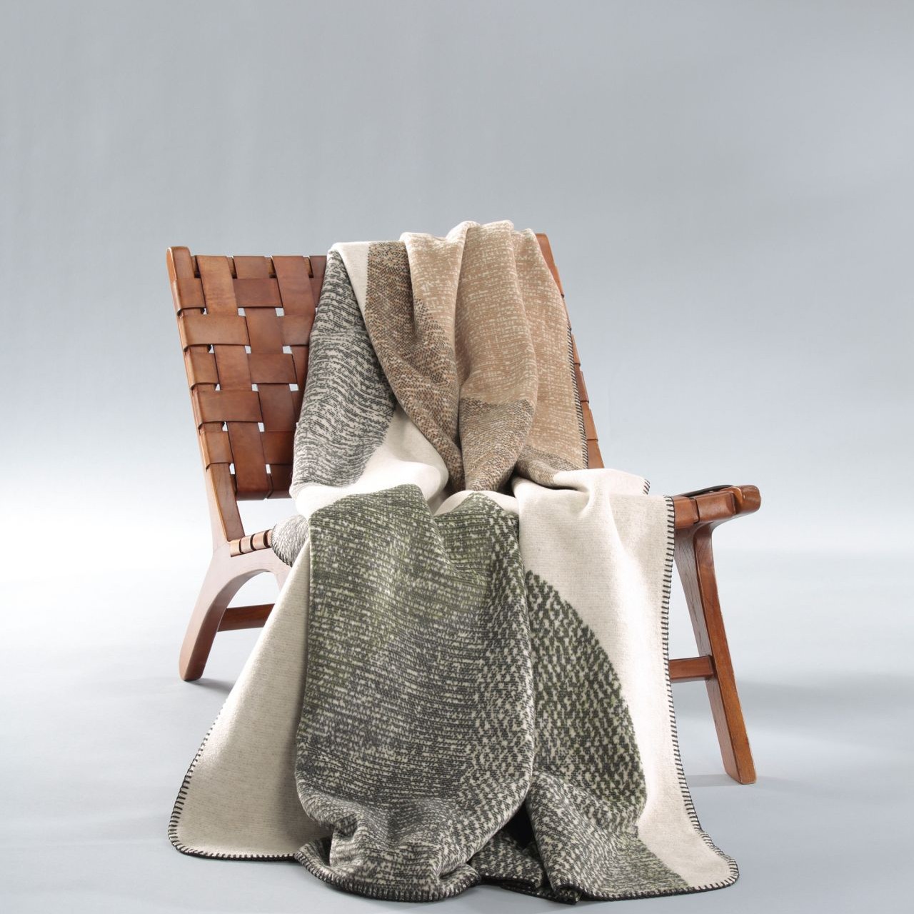 PLAID NORDIC ROCK – Image 2