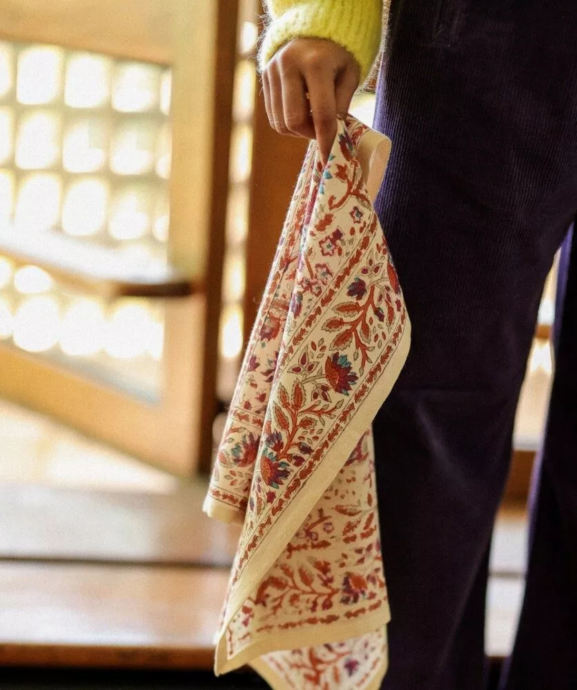 FOULARD PETIT FORMAT Rhapsody Améthyste – Image 4