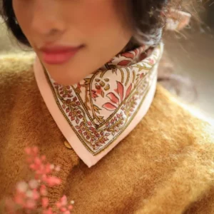 FOULARD PETIT FORMAT Palmyre Rose Poudré
