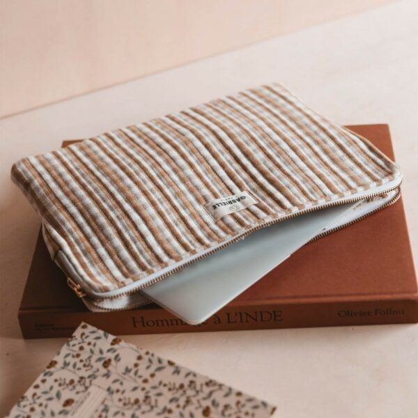 POCHETTE ORDINATEUR VICHY CAMEL