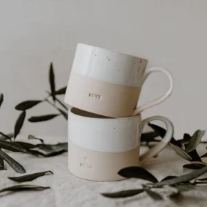 Tasse en grès Love – Image 4