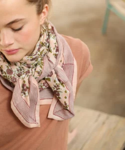 FOULARD SOLEDAD ROSE – Image 3
