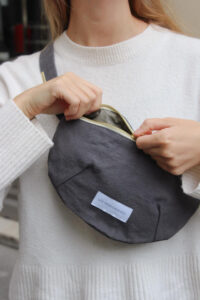 SAC BANANE - GRIS ARDOISE – Image 3