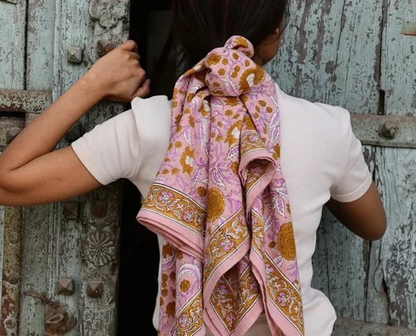 FOULARD N°112 ROSE