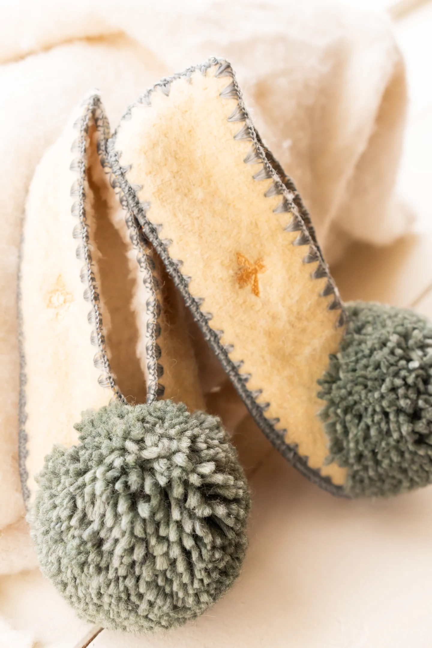 CHAUSSONS LEOTINE – Image 2