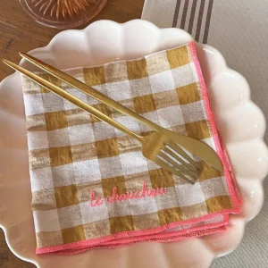 SERVIETTE DE TABLE BRODÉE LE CHOUCHOU MOUTARDE