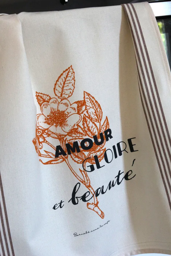 TORCHON DE CUISINE SÉRIGRAPHIÉ Amour gloire et beauté – Image 4